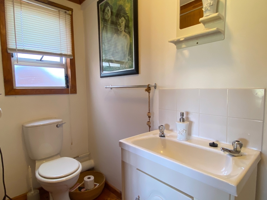 7 Bedroom Property for Sale in Cintsa East Eastern Cape